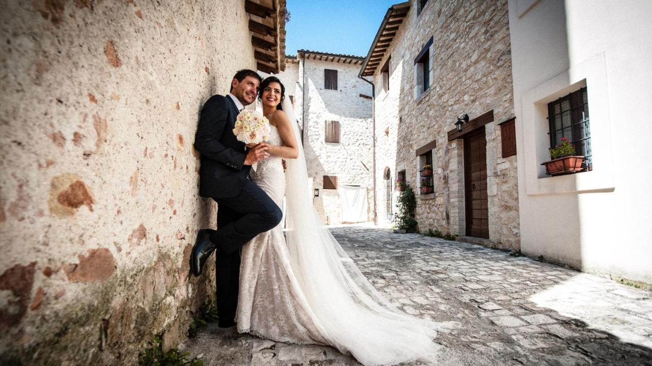 فيلا Castello Di Pupaggi Sellano المظهر الخارجي الصورة